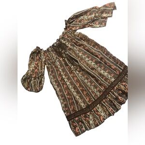 Liz Lisa Off shoulder Tunic Dress